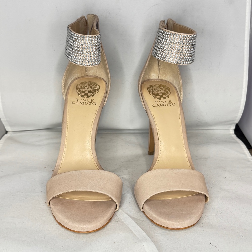 Vince Camuto Beige and Silver Heels